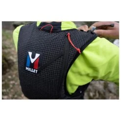 Chaleco Trail Millet Trilogy Sky Vest Black -Tienda Al Aire Libre 8a92227e4708d4d89f11f3f159a2ef0992621013 E23MILLACC3359548 907