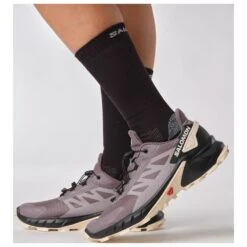 Botas De Trail Salomon Supercross 4 W Moonscape Black Wild Ginger 19 Botas De Trail Salomon Supercross 4 W Moonscape Black Wild Ginger -Tienda Al Aire Libre 9d8c89df8db97a945d61314d7d156745efe6aabc E23SALOCHA3362719 901