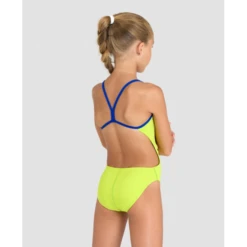 Bañador Arena Challenge Solid Verde Neon Niña -Tienda Al Aire Libre banador arena challenge solid verde neon nina 1