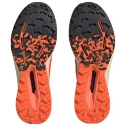 Botas De Trail Adidas Terrex Agravic Ultra Impora/Crywht/Corfus -Tienda Al Aire Libre e21cef1a51dfc0fc5fa078005f36da316b86a83e E22ADIDCHA1359942 9